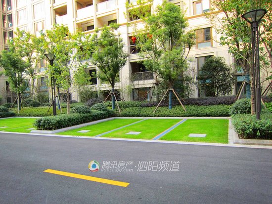 恒茂凯旋城:高尔夫缓坡园林 尽览城市稀缺景观