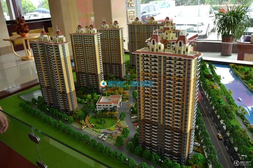 赢万元现金 来皇冠世纪花园参加掼蛋比赛吧_频