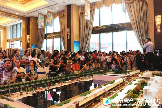 万达华府二期开盘疯狂热销 传奇之上再续辉煌