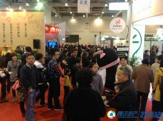 高新区万本护照被抢空 创博会人气飙升创记录