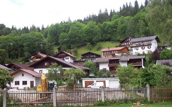 实拍德国罕见的农村房 令人震惊_mengqx123