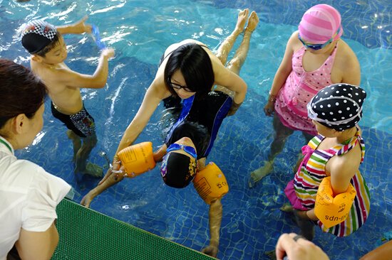 2014年绿城集团海豚计划游泳培训开始啦!