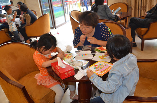 鹏欣·瑞都国庆期间人气爆棚,趣味游戏乐翻天