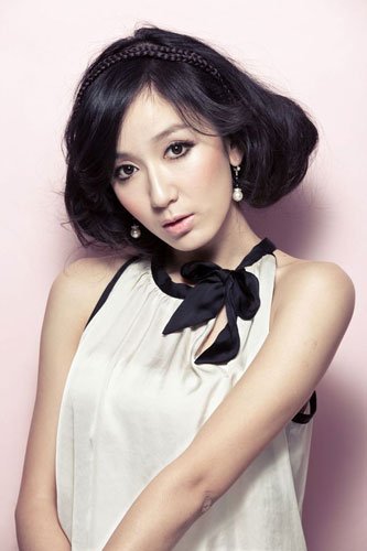 《爱情公寓3》热播  胡一菲 甜美脱俗家居照曝光