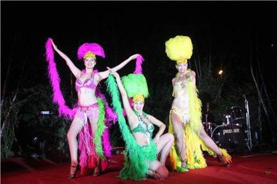 橡树湾mix风情夜席卷重来 打造劲爆啤酒音乐嘉年华