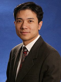 百度CEO李彦宏：危机中要放弃幻想创新求变