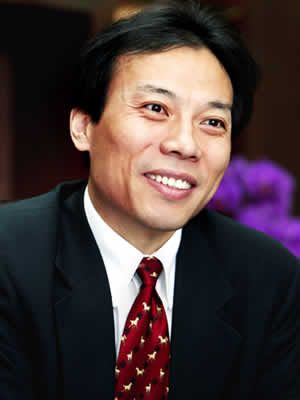 唐骏十年管理经验谈:管理者要学会让员工感动
