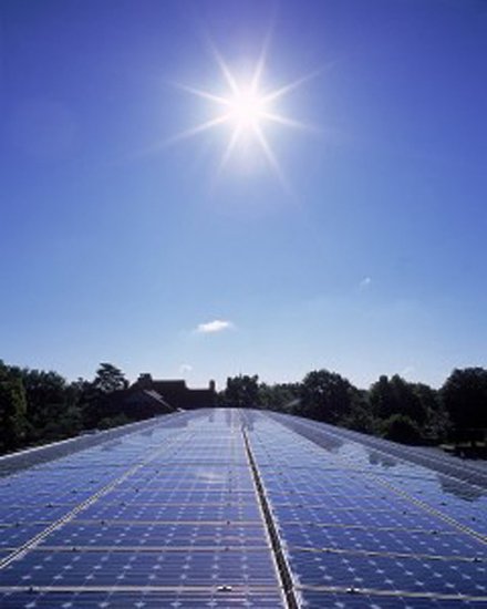 砷化镓太阳能电池有望打破光电转换效率记录