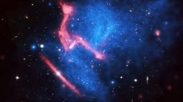 50亿光年外四个星系上演“宇宙级大战”