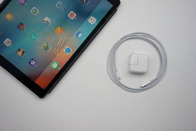 iPad Pro首发评测：站在金字塔顶端