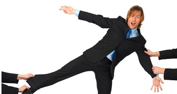 硅谷高薪抢人才:工程师年薪25万美元外加股权