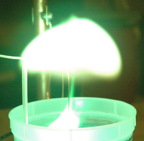 科学家首次获取球形闪电光谱 破解其起源之谜