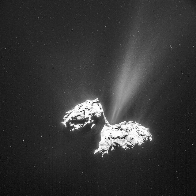 科学家发现彗星尘埃爆发或是由雪崩造成