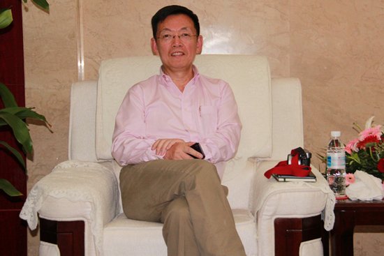 查立重申经济低谷是创业好时机:行业趋于健康_科技_腾讯网