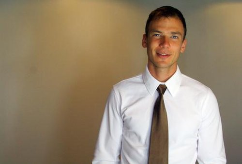 借助NASA宇航服科技 学生发明体温调节衬衫