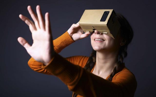 2016年浙江高考语文作文题目:虚拟现实与现实