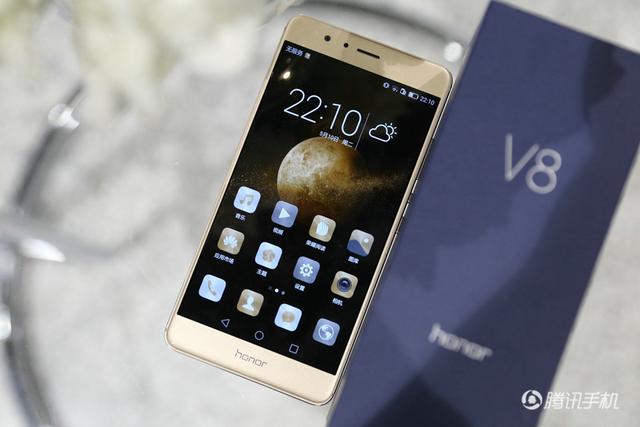 ��ҫV8���⣺��ˮ�߶��г�����ͷ��