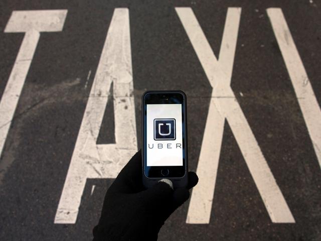 伦敦出租车司机发起大规模众筹活动 对抗Uber