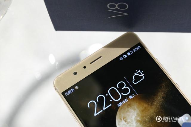 ��ҫV8���⣺��ˮ�߶��г�����ͷ��