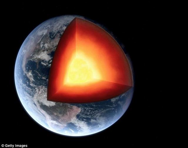 地表之下1000公里处隐藏着巨大“地下海洋”