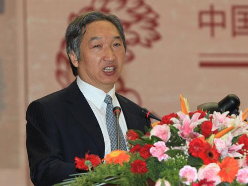 男子携刀恐吓前妻被拘 只因10元水费起争执