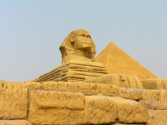 吉萨金字塔区6座古墓关闭25年后将重新开放