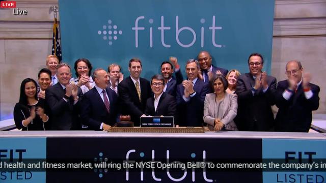 Fitbit纽交所上市 开盘涨52%