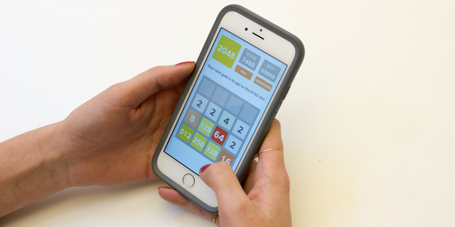 ���ǵ�2048�𣿿�����������App Store���˲�