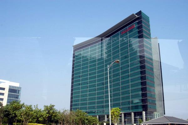 华为高管称离规模性裁员还早：工资只是零花钱