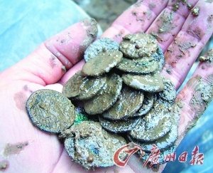 英国发现三万多枚古罗马银币 记录动荡时期