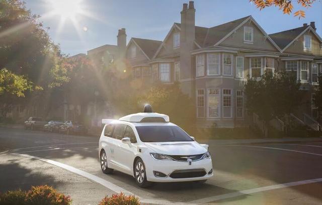 谷歌无人驾驶汽车有重大进展 关键部件成本下降逾90%