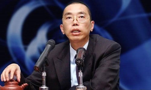 史玉柱轰网游团队到网吧调研