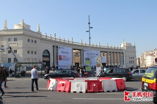 图文:巴塞罗那MWC2012展会展馆周边实拍图片