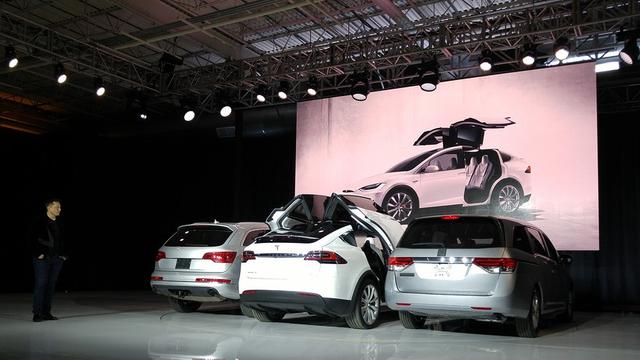 特斯拉起诉供应商 鹰翼门不合格致Model X跳票