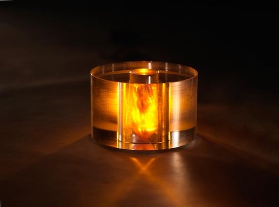 英国科学家研制出首台室温微波激射器