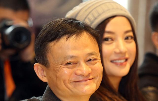 母亲被绑架女儿赴成而减都回报警 “人质”以为是慢游戏