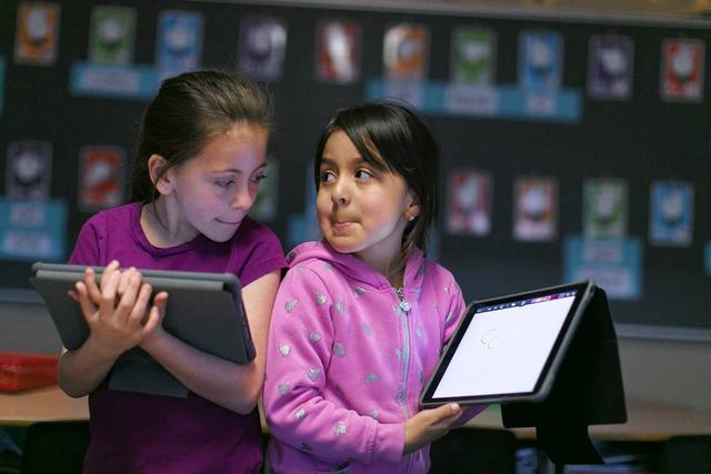苹果在教育领域发力 向全美百余所学校提供免费设备