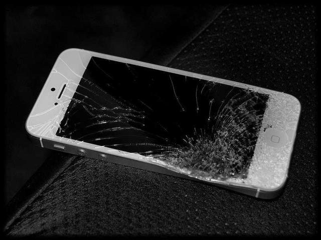 iPhone 6为何没采用蓝宝石显示屏?