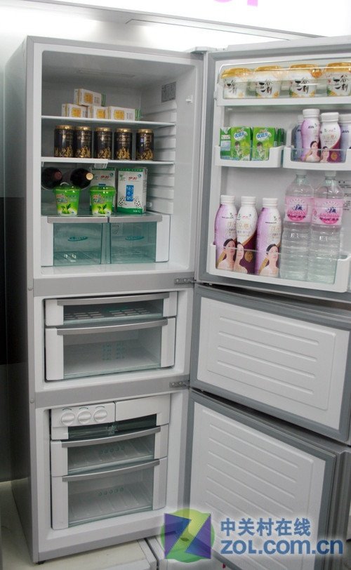 家电报道 白色家电 正文 这款冰箱冷冻室的容积为70l,制冷迅速而且