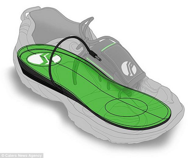 最新设计“发电鞋垫”可对手机进行充电