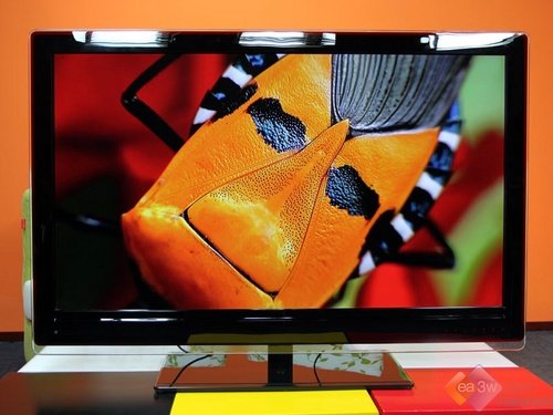 TCL P11互联网电视评测 全新操作系统