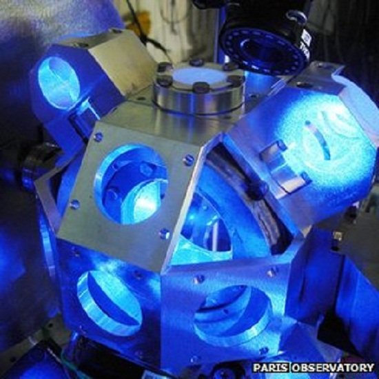 研究人员称：新光学晶格钟或将重新定义时间