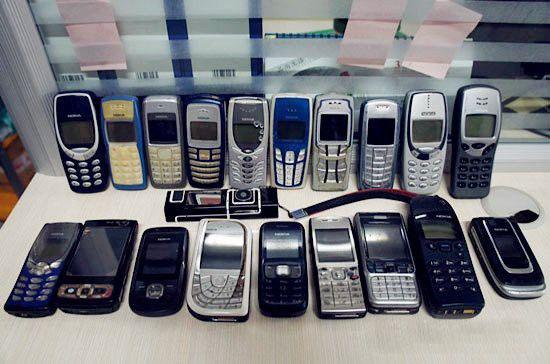 我国一年淘汰近4亿部手机 回收制度不完善