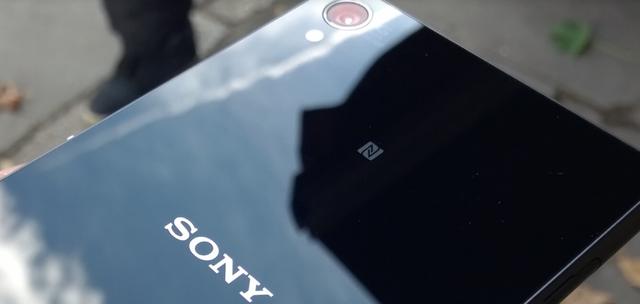 索尼用全新Xperia X手机终结经典Z系列