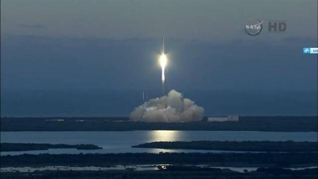 SpaceX成功发射空间气候观测卫星