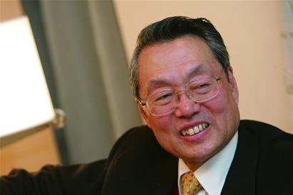 宏碁创始人施振荣：PC厂商短期难抗衡苹果