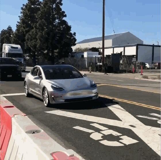 特斯拉Model 3量产在即 想买的话先来看看这些消息