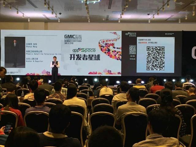 科学家发现能瞬间变成固体的液体物质