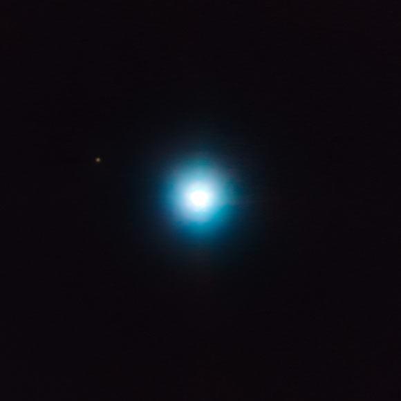 天文学家观测到一颗1200光年外的行星