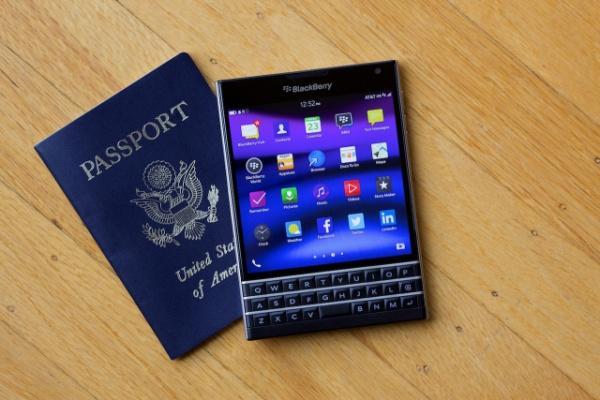 黑莓最后一搏：方屏手机Passport正式发布